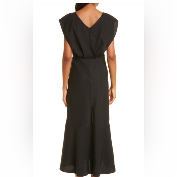 VINCE - Flutter Sleeve Tie Back Dress
Size XL - Picture 2 of 6